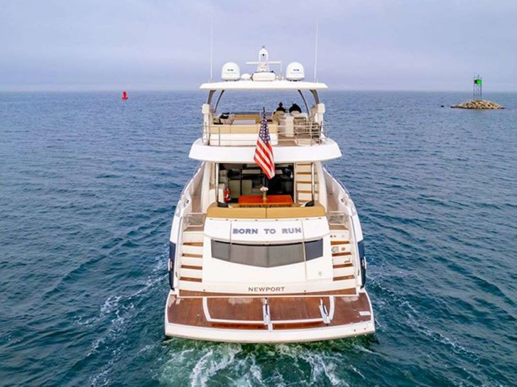 BORN TO RUN - Aft BORN TO RUN - Aft
