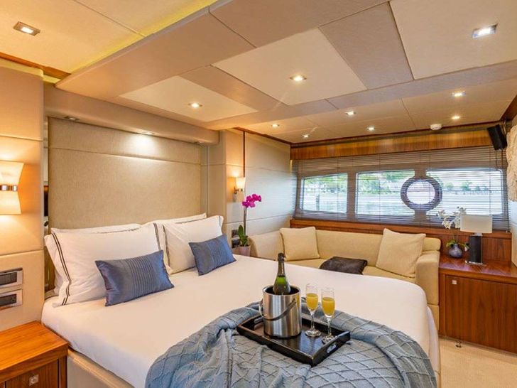 BORN TO RUN - Owners Stateroom BORN TO RUN - Owners Stateroom