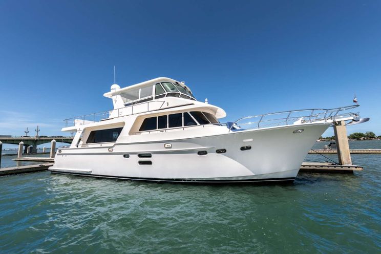 Charter Yacht HAVEN - Hampton 64 - 3 Cabins - Bahamas - Nassau - Exumas