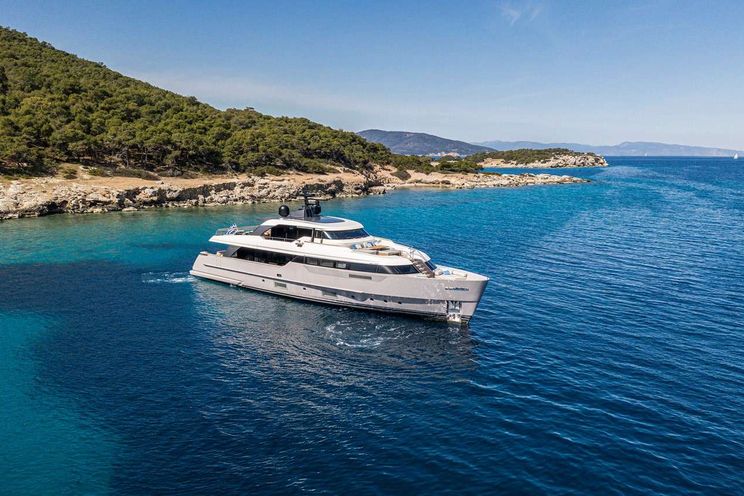 Charter Yacht FATSA - San Lorenzo SD96 - 5 Cabins - Athens - Mykonos - Paros