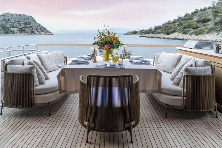 Charter Yacht FATSA - Sanlorenzo SD96 - 5 Cabins - Athens - Mykonos - Paros