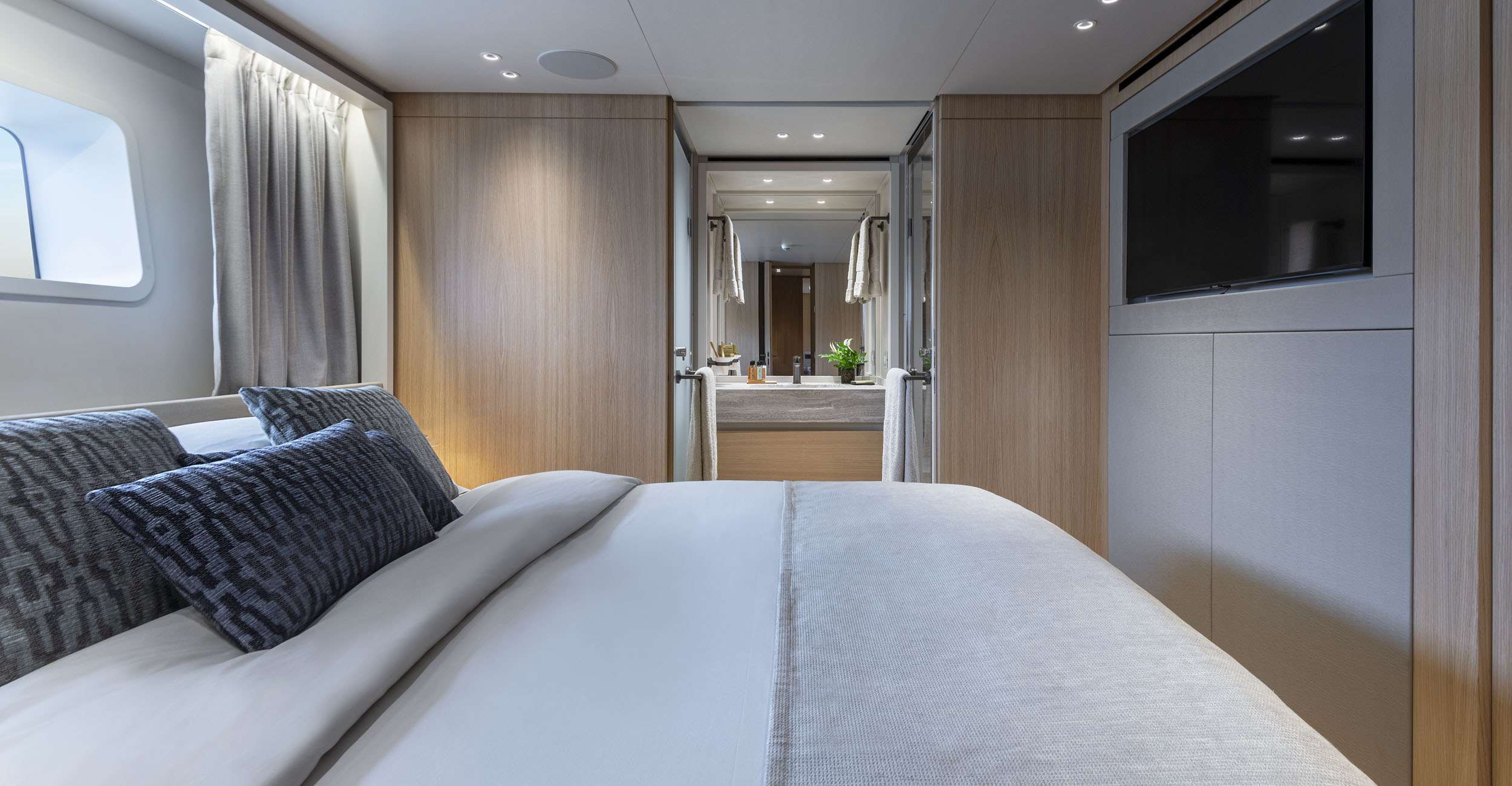 FATSA Sanlorenzo SD96 - VIP cabin 2