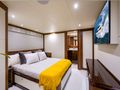 ZEPHYR Ocean Alexander 100 Crewed Motor Yacht Double Cabin ZEPHYR Ocean Alexander 100 Crewed Motor Yacht Double Cabin