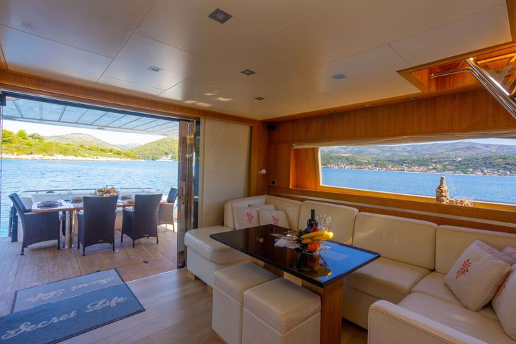 Charter Yacht SECRET LIFE - Cayman 70 - 3 Cabins - Rogoznica - Trogir - Split - Dubrovnik - Hvar - Croatia