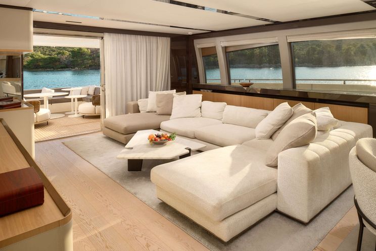 Charter Yacht DAMARI - Ferretti 960 - 5 Cabins - Cannes - St Tropez - Nice - Antibes - Monaco - French Riviera