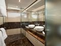 DAMARI Ferretti 960 - master cabin bathroom DAMARI Ferretti 960 - master cabin bathroom