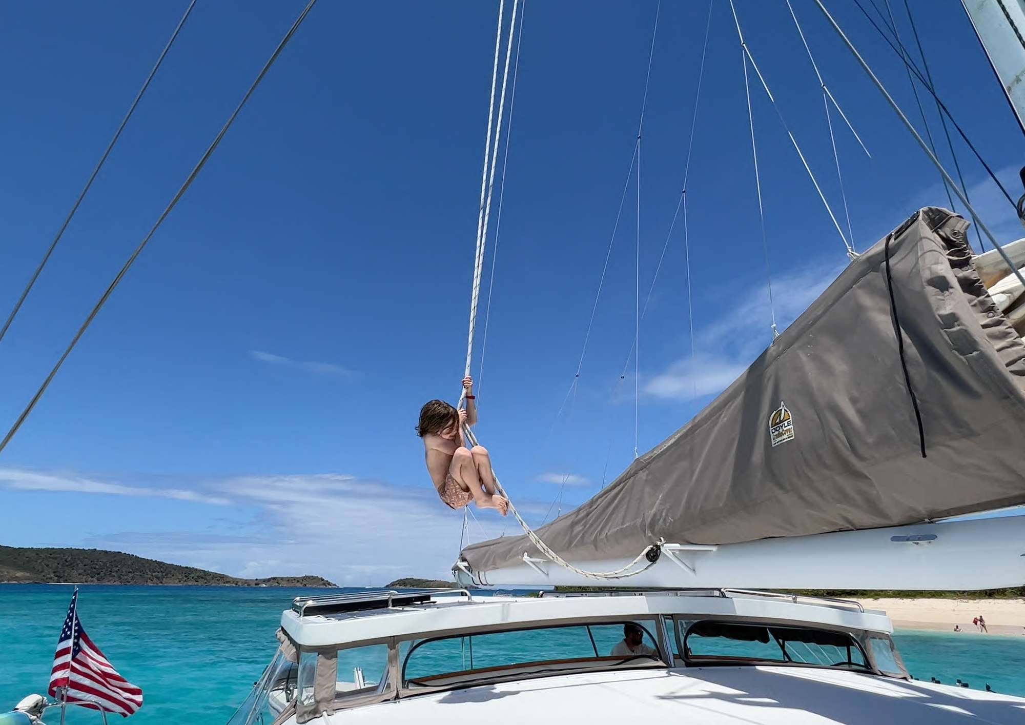 AD ASTRA Lagoon 57 - guests playing