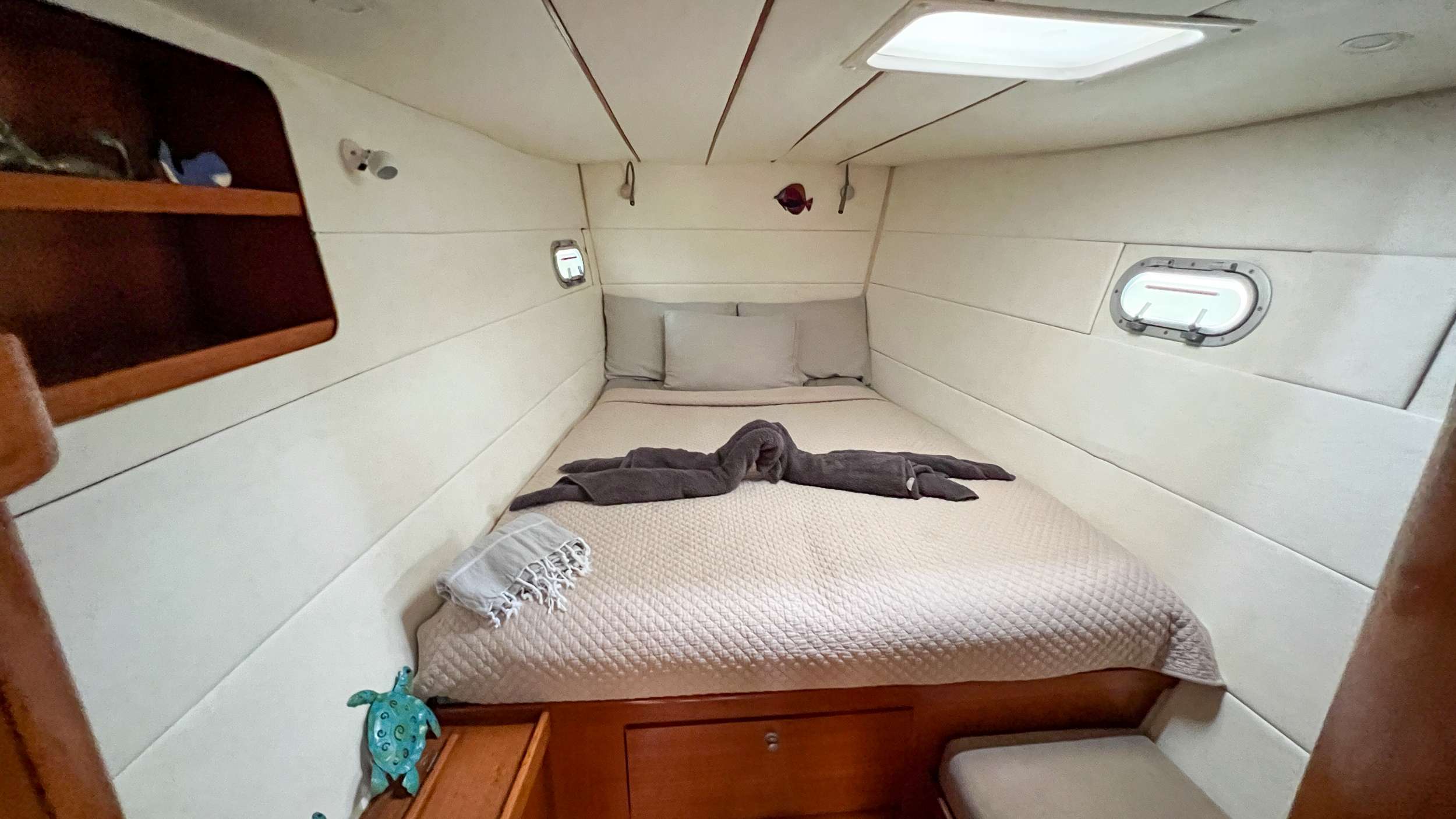 AD ASTRA Lagoon 57 - cabin 3