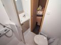 G3 Fountain Pajot Aura 51 - cabin 2 bathroom G3 Fountain Pajot Aura 51 - cabin 2 bathroom