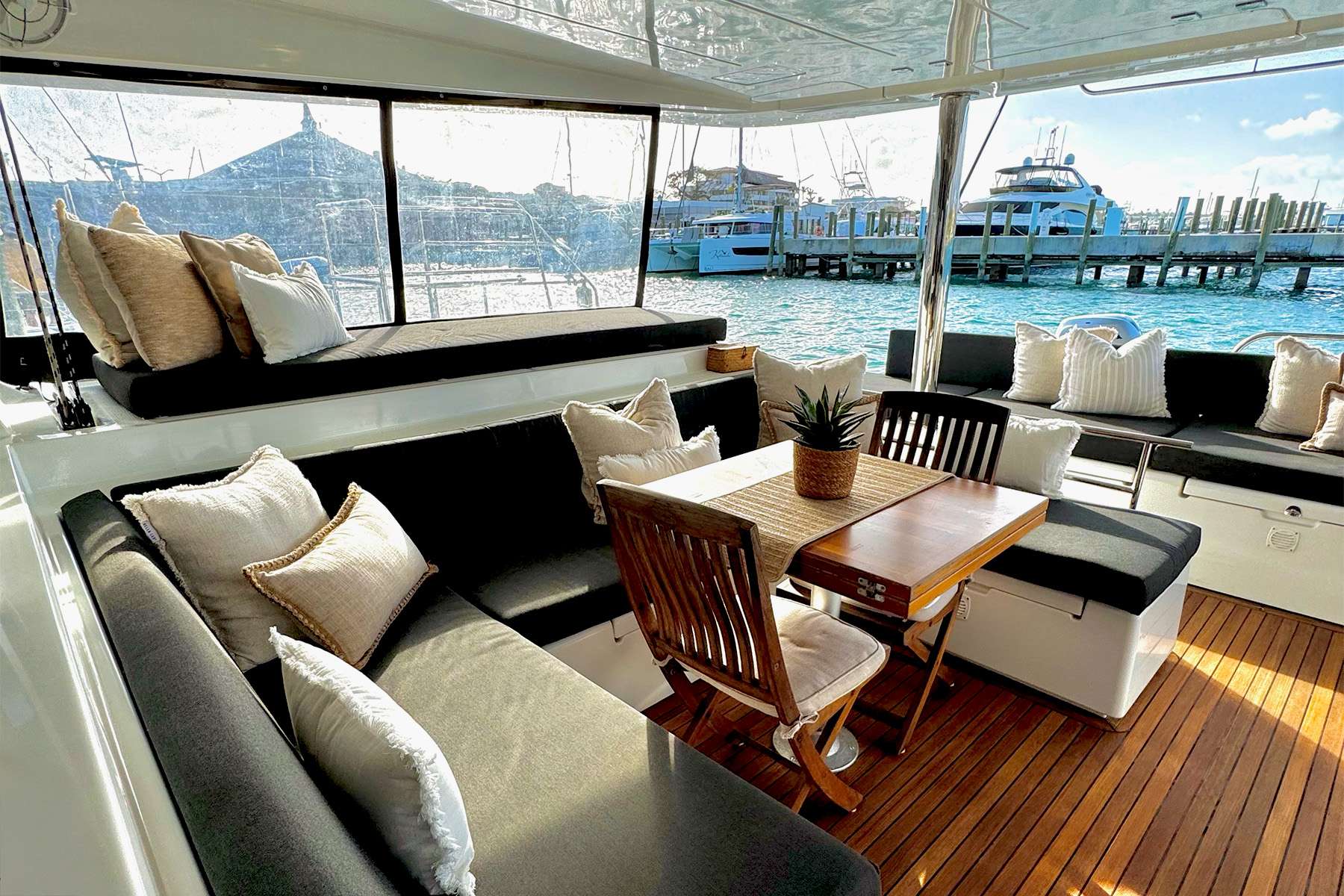 Charter Yacht WHISPERS II - Lagoon 560 - 4 Cabins - Nassau - Exumas - Bahamas