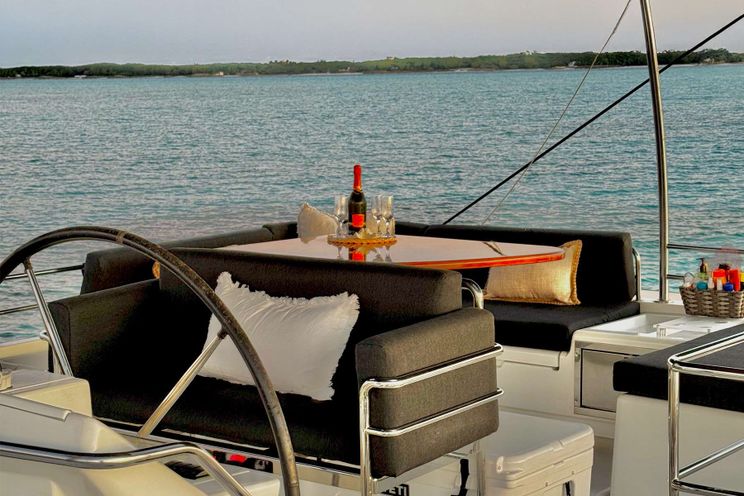 Charter Yacht WHISPERS II - Lagoon 560 - 4 Cabins - Nassau - Exumas - Bahamas