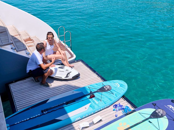 ABOVE&BEYOND Sunreef 80 - water toys ABOVE&BEYOND Sunreef 80 - water toys