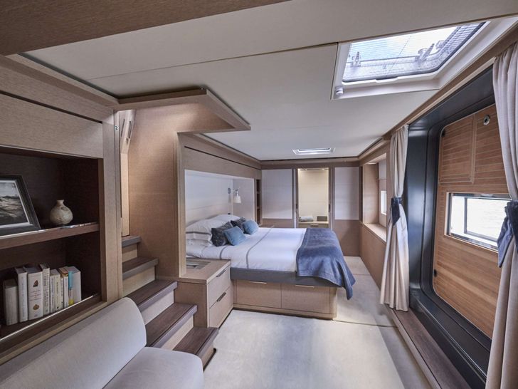 LA GATTA Lagoon Seventy 7 - master cabin LA GATTA Lagoon Seventy 7 - master cabin