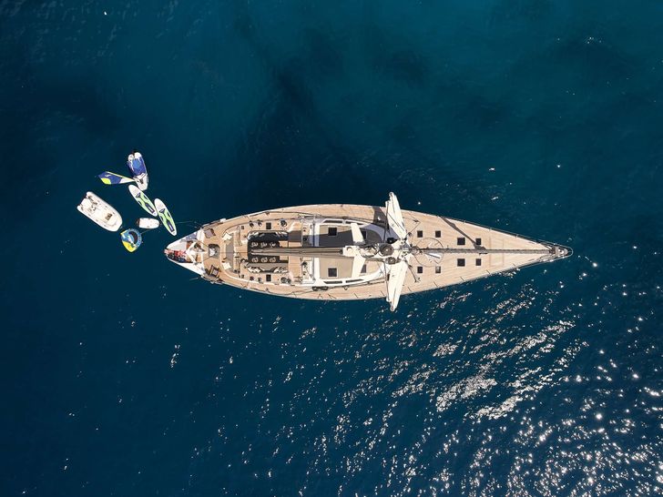 AIZU Trehard 99 - top aerial shot AIZU Trehard 99 - top aerial shot