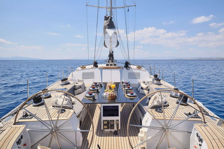 Charter Yacht AIZU - Trehard 99 - 4 Cabins - Athens - Mykonos - Paros - Cyclades - Greece
