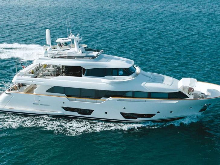 M/Y BONUS ROUND features the sought after 5 cabin layout with a ample tri-deck design. Built by Custom Line in 2017,she features elegantly appointed interior and exterior design. Her well thought out design features expansive deck spaces with an inviting