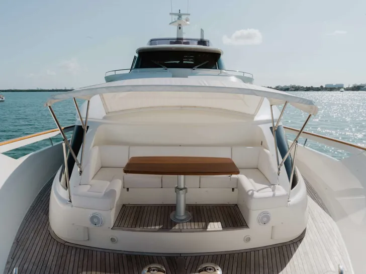 BONUS ROUND Ferretti Custom Line Navetta 28 - bow lounge with a bimini BONUS ROUND Ferretti Custom Line Navetta 28 - bow lounge with a bimini