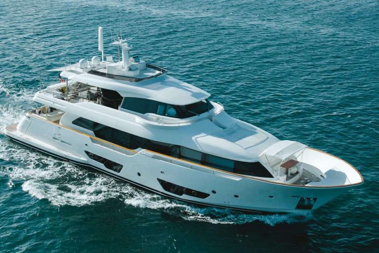 Charter Yacht BONUS ROUND - Ferretti Custom Line Navetta 28 - 5 Cabins - Nassau - Exumas - Bahamas