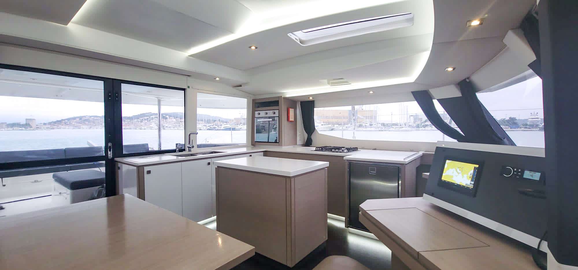 Charter Yacht Déjà Vu - Fontaine Pajot 50(2020)- 4 Cabins - Key West - Florida