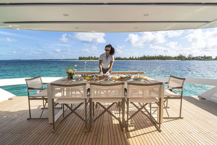 Charter Yacht NO MATTER WHAT - Sanlorenzo SX88 - 4 Cabins - Nassau - Staniel Cay - Exumas