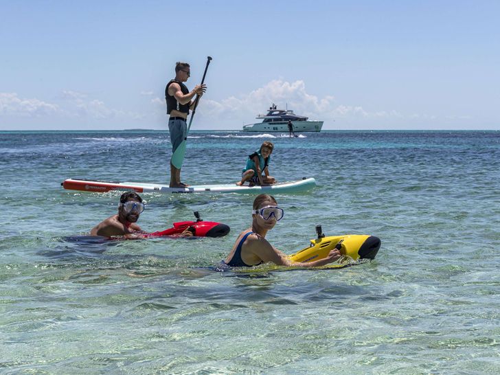 NO MATTER WHAT - Water toys NO MATTER WHAT - Water toys