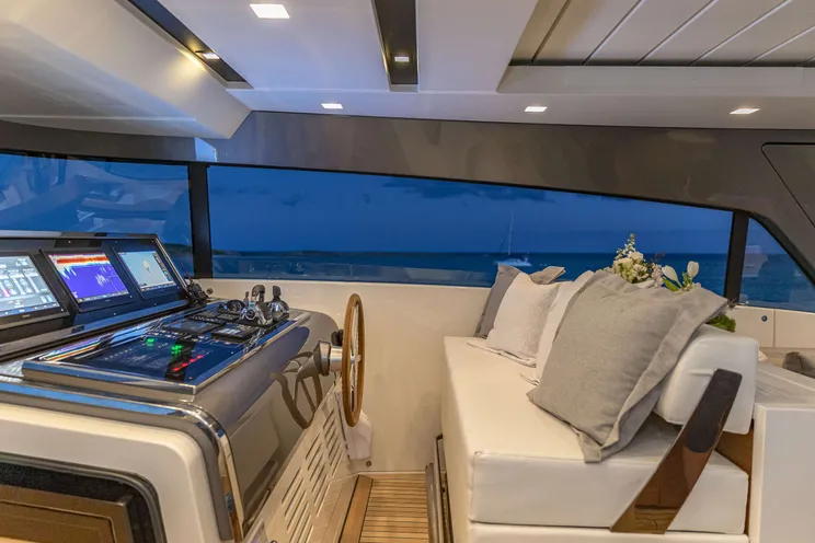 Charter Yacht NO MATTER WHAT - Sanlorenzo SX88 - 4 Cabins - Nassau - Staniel Cay - Exumas