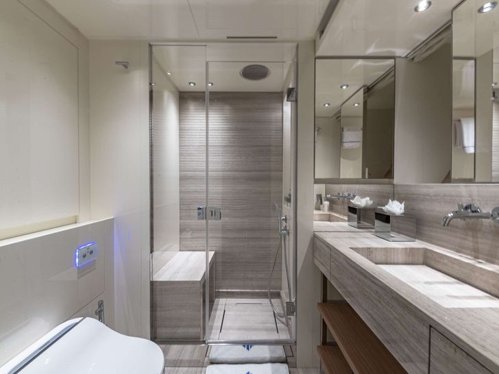 NO MATTER WHAT - Bathroom NO MATTER WHAT - Bathroom