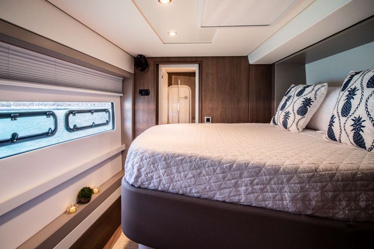 Charter Yacht SOUTHERN QUEEN - Bali 5.4 - 5 Cabins - BVI - USVI - St Thomas - Tortola