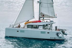 BUMBLEBEE - Lagoon 39 - 3 Cabins - Grenadines BUMBLEBEE - Lagoon 39 - 3 Cabins - Grenadines