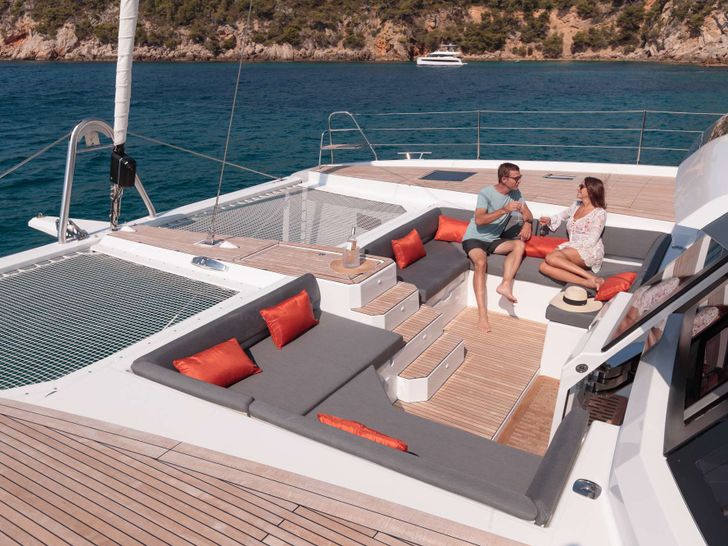 PERFECT LANDING Fountaine Pajot Samana 59 - Foredeck PERFECT LANDING Fountaine Pajot Samana 59 - Foredeck