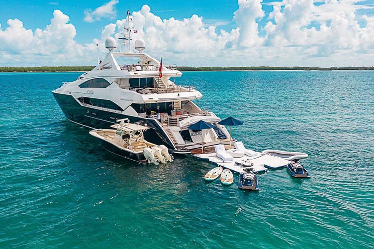 Charter Yacht ACACIA - Sunseeker 131 - 5 Cabins - Nassau - Staniel Cay - Exumas