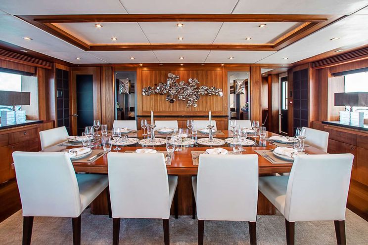 Charter Yacht ACACIA - Sunseeker 131 - 5 Cabins - Nassau - Staniel Cay - Exumas