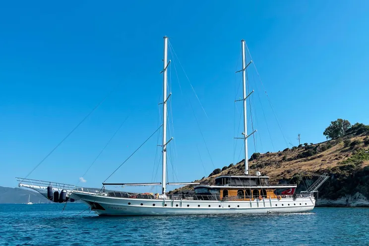 Charter Yacht CAUSTIC - Custom 40m - 6 Cabins - Bodrum - Gocek - Marmaris