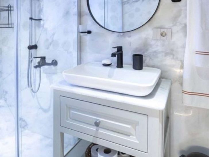 CAUSTIC 40m Custom Gulet Master BAthroom 2 CAUSTIC 40m Custom Gulet Master BAthroom 2
