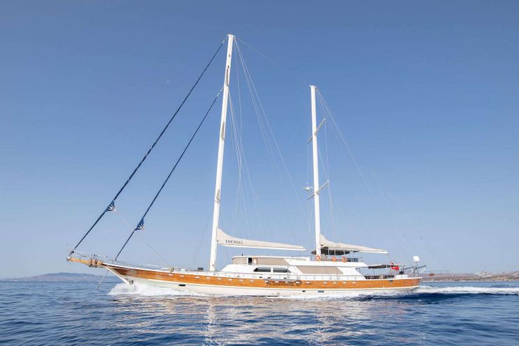 Charter Yacht THE WALL - Custom 40m - 6 Cabins - Bodrum - Gocek - Antalya