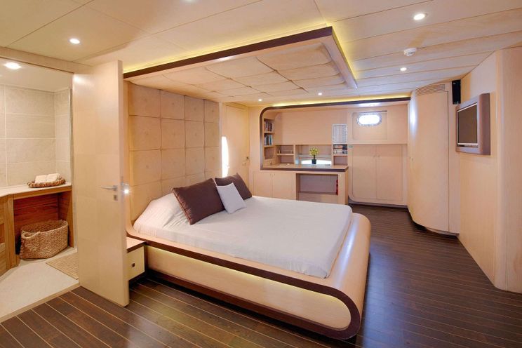 Charter Yacht THE WALL - Custom 40m - 6 Cabins - Bodrum - Gocek - Antalya