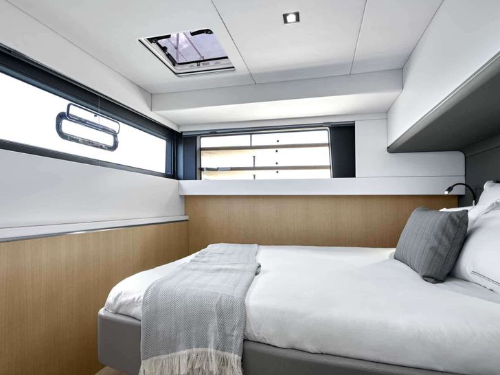 WILD ROSE - cabin bed side view WILD ROSE - cabin bed side view