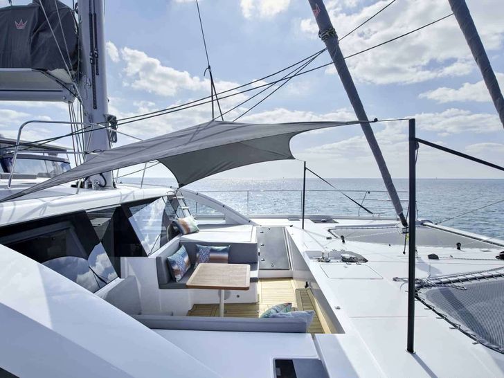 WILD ROSE - foredeck sitting area WILD ROSE - foredeck sitting area