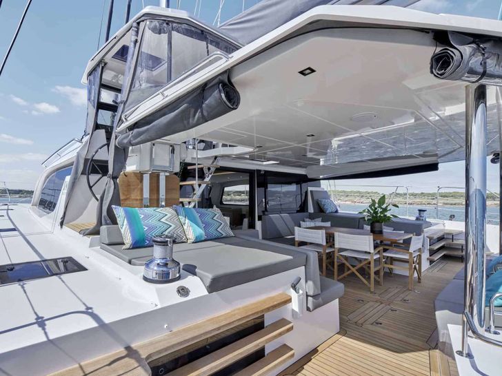 WILD ROSE - aft deck WILD ROSE - aft deck