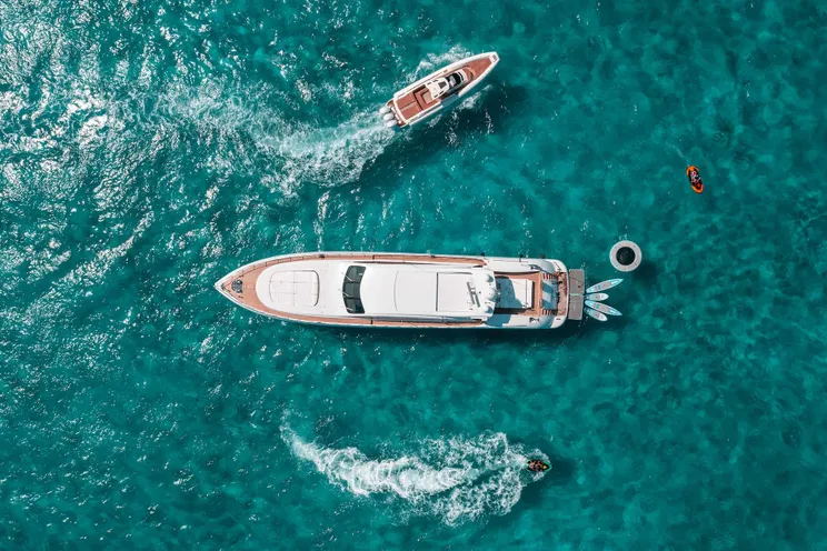 Charter Yacht TOTAL - Mangusta 108 - 4 Cabins - Nassau - Exumas - Bahamas