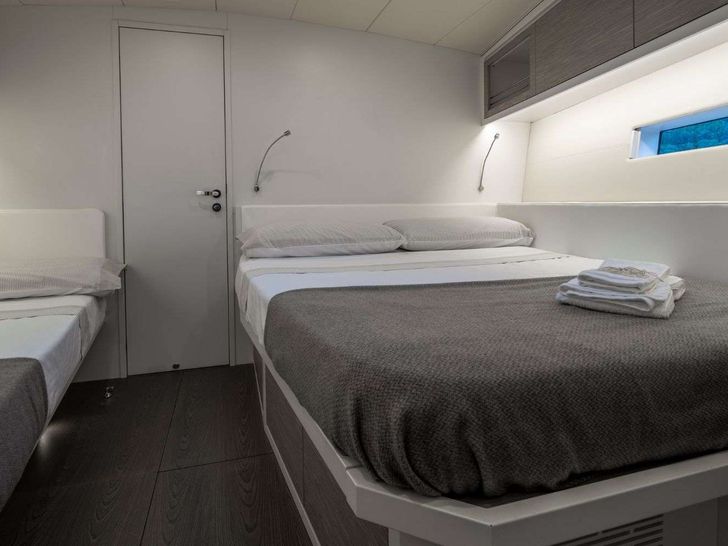 PURA FOLLIA Felci Yacht Design 60 - double cabin PURA FOLLIA Felci Yacht Design 60 - double cabin