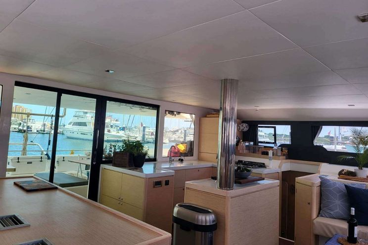 Charter Yacht DOLCE VITA - Dufour 48 - 4 Cabins - Nassau - Exumas - Staniel Cay - Bahamas