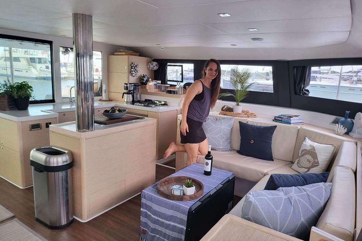 Charter Yacht DOLCE VITA - Dufour 48 - 4 Cabins - Nassau - Exumas - Staniel Cay - Bahamas