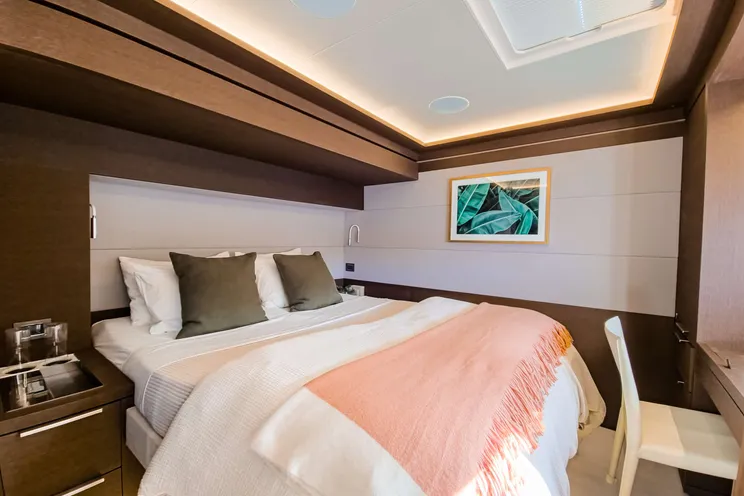 Charter Yacht AEOLUS 77 - Lagoon Seventy 7 - 4 Cabins - Tortola - Anegada - Virgin Gorda - BVI - Caribbean