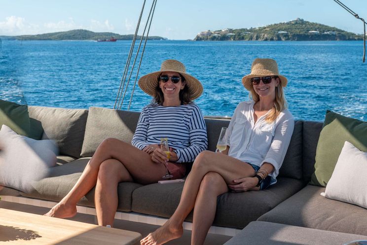 Charter Yacht AEOLUS 77 - Lagoon Seventy 7 - 4 Cabins - Tortola - Anegada - Virgin Gorda - BVI - Caribbean