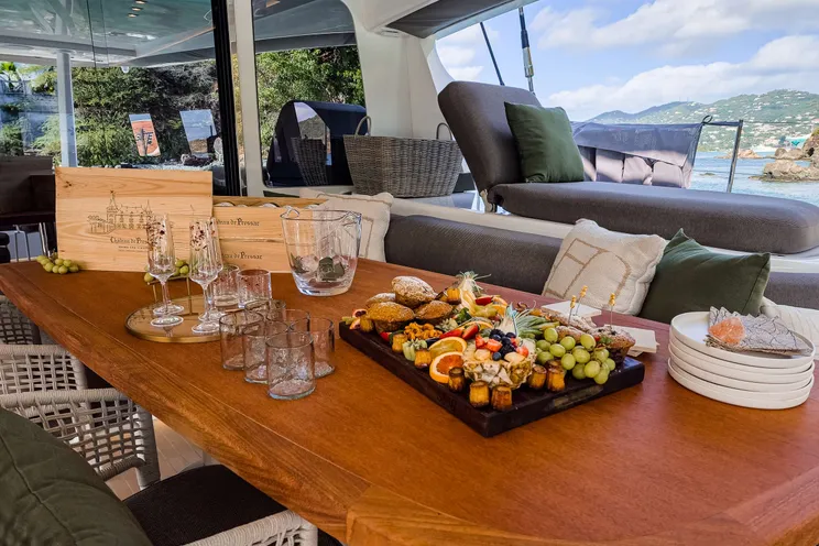 Charter Yacht AEOLUS 77 - Lagoon Seventy 7 - 4 Cabins - Tortola - Anegada - Virgin Gorda - BVI - Caribbean