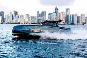 CECE - Vanquish 45 ft - 1 Cabin - Miami - Florida - Southeast USA CECE - Vanquish 45 ft - 1 Cabin - Miami - Florida - Southeast USA