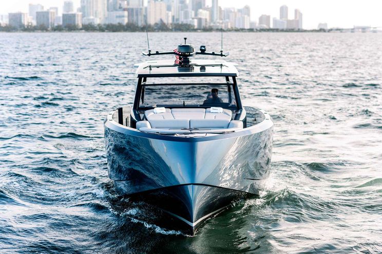 Charter Yacht CECE - Vanquish 45 ft - 1 Cabin - Miami - Florida - Southeast USA