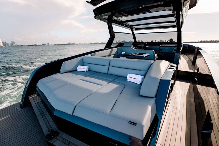 Charter Yacht CECE - Vanquish 45 ft - 1 Cabin - Miami - Florida - Southeast USA