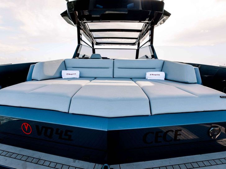 CECE - Vanquish 45,sun bed CECE - Vanquish 45,sun bed
